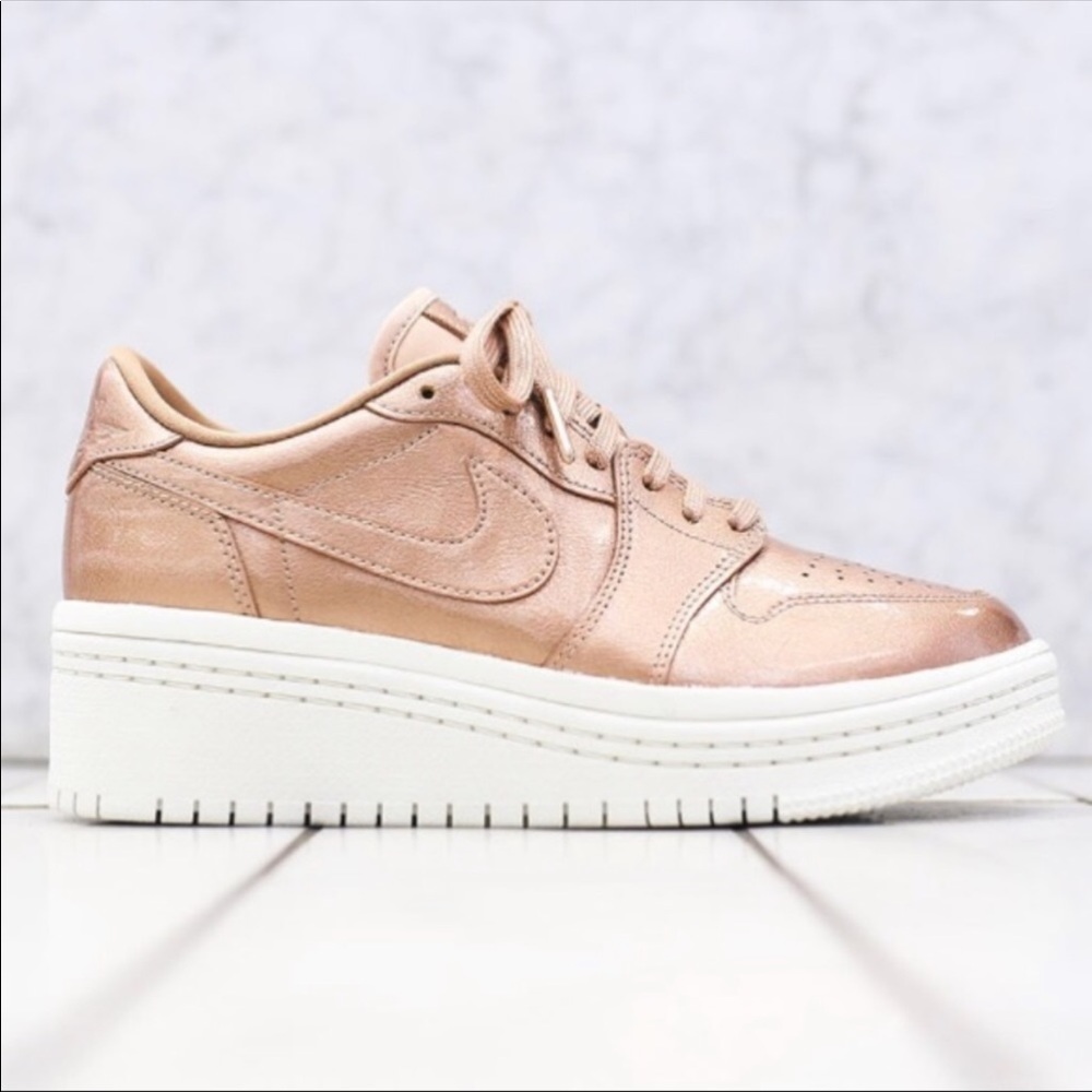 NWT Nike Air Jordan  rose gold - Picture 3 of 8